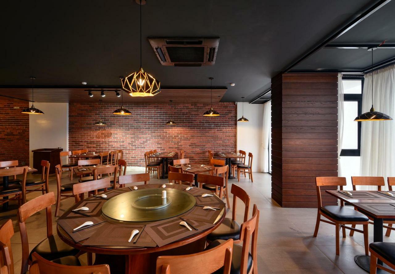 The Marron Hotel Thanh Hóa Kültér fotó